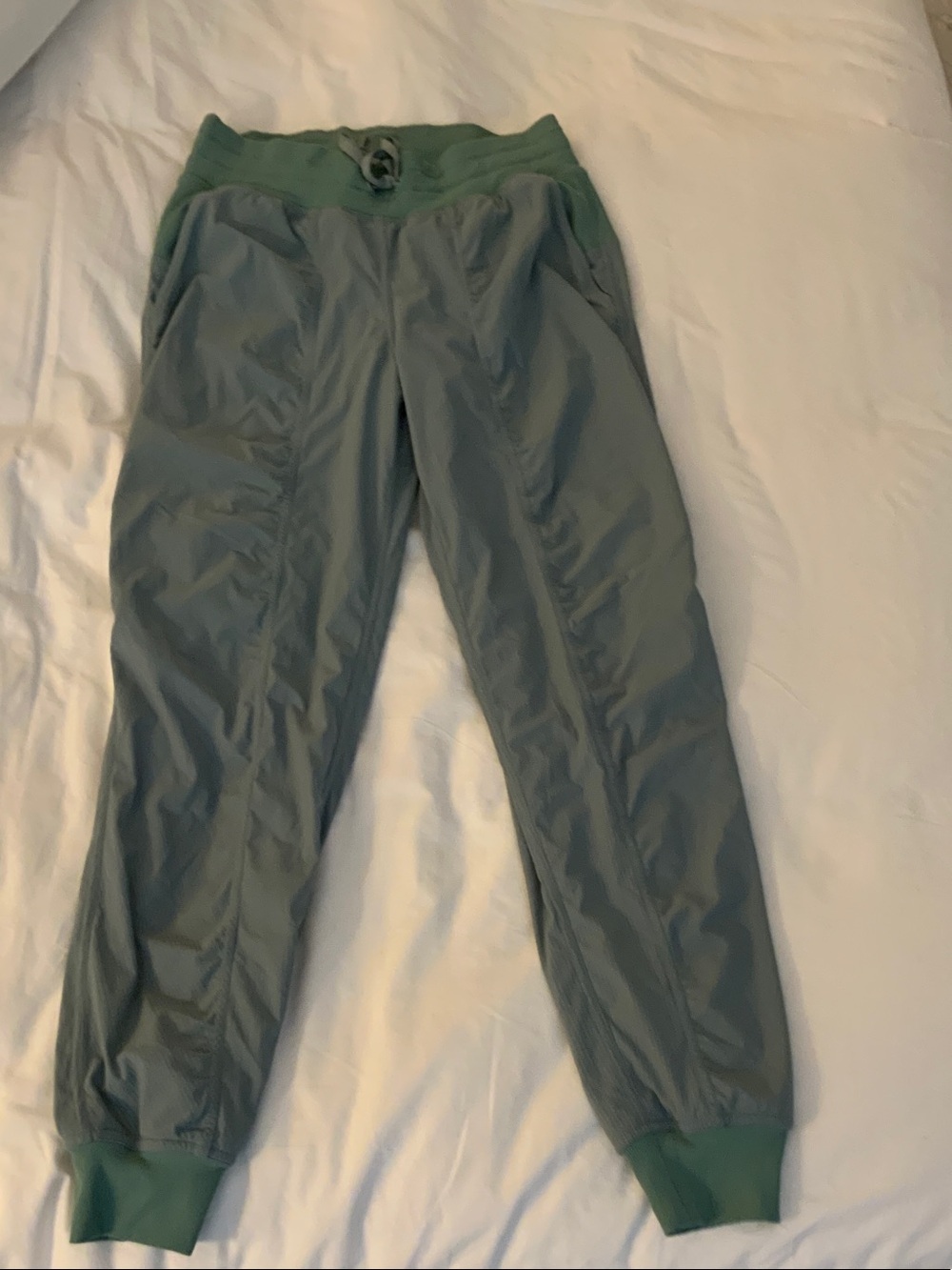 Lululemon Dance Studio Mid-Rise Jogger *Full Length